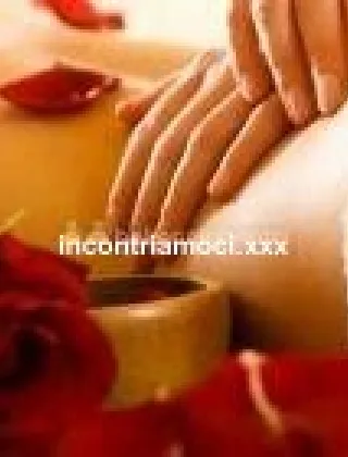 30 - ... Escort Caserta - 3887386533
