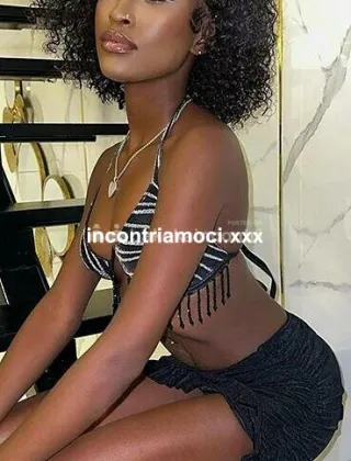 3761543828 - Appena Arrivata A Conegliano Loly .....Dolce Calda