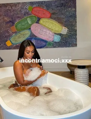 3 - Scarlett Escort Parma - 3508289741