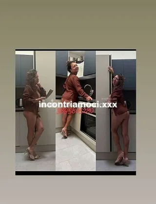 32 - Carolina Trans Roma - 3895805280