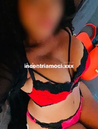 19 - Julia Escort La spezia - 3899340610