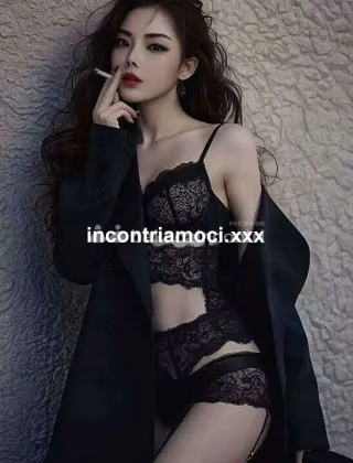 3773707233 - 💋 Due Bella Ragazza Orientale Sexy E Affascinante