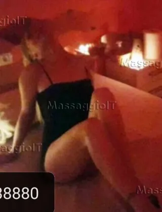 31 - Nadia Massaggi Rimini - 3880938880