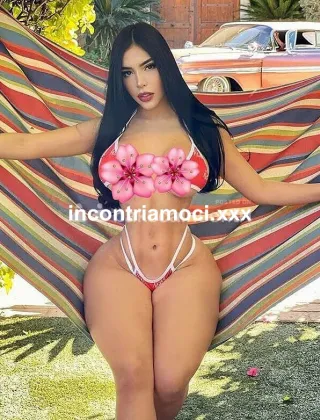 3921795896 - 🍑 Non Sono Una Donna, Ma Posso Spacciarmi Per Una