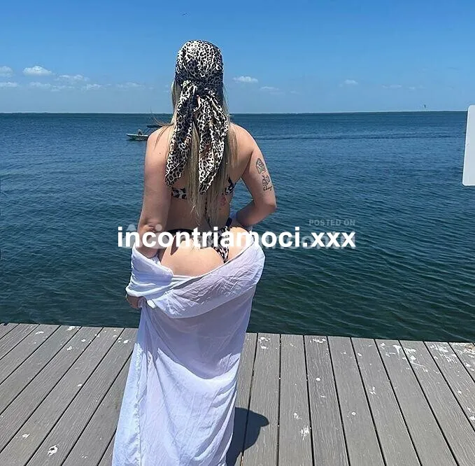 Bella Milf Massaggio