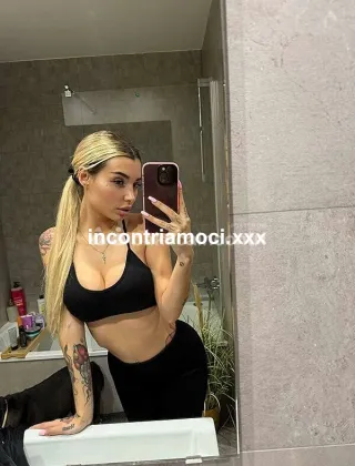 33 - Erika Escort Ancona - 3933032275