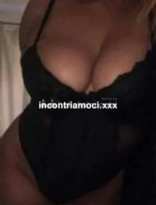 3283227675 - Cornelia 42 Milf Roma