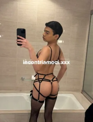 2 - Femboy Trans Alessandria - 3932675570