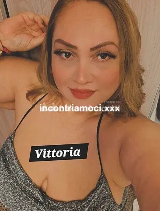 33 - Vittoria Escort Cosenza - 3880955814