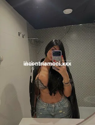 10 - Victoria Escort Napoli - 3508620087