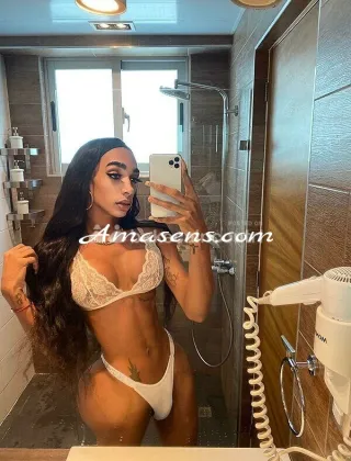 15 - Pamela Trans Taranto - 3508964833
