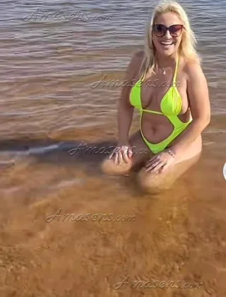 11 - Regina Dello Squirti Escort Genova - 3512322956