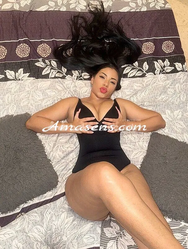 Mia