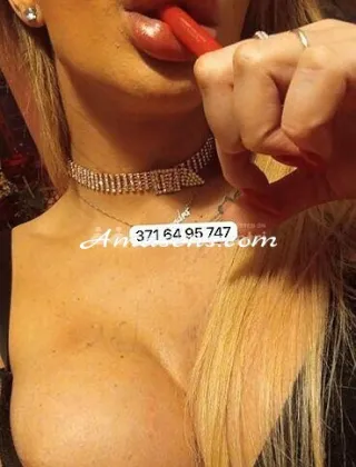 3716495747 - Alessia 25 Trans Salerno