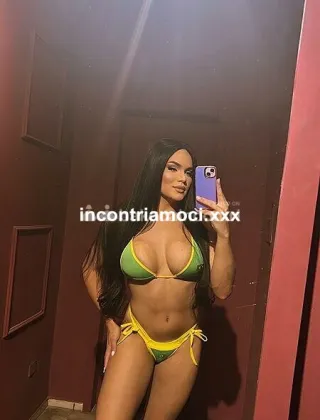35 - Myllena Brasiliana Trans Lucca - 3934142116