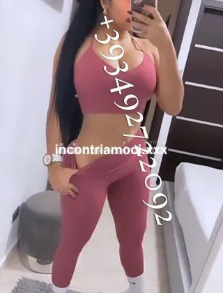 3492722092 - Ultimo Giorno A Scafati Samantha Foto Reale