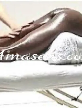 17 - Massaggiatrice Escort Genova - 3913972930