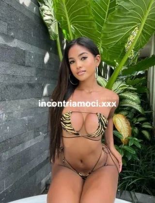 9 - Camila Escort Napoli - 3509806668