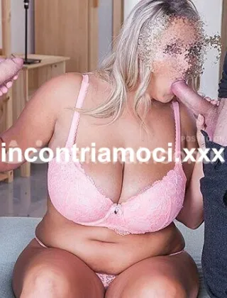 3885832957 - 💋 Diana Italiana Milf Stupenda 6 Di Seno Naturale