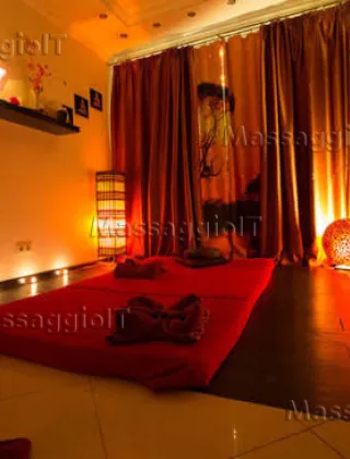 10 - Garda Relax Massaggi Brescia - 3886244884