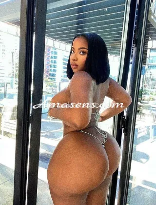 11 - Laura Escort Brescia - 3510935807