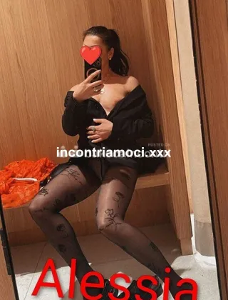 24 - Alessia Escort Torino - 3203493738