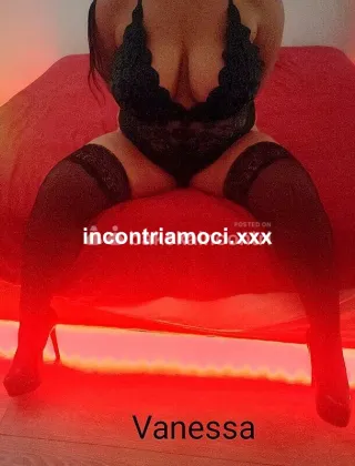 26 - Cate Escort Bari - 3512367008