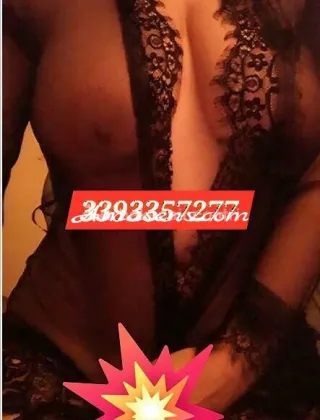 21 - Karen Escort Savona - 3393357277