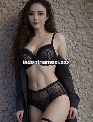 3510426318 - Grandemassaggiatrice 23 Escort La spezia