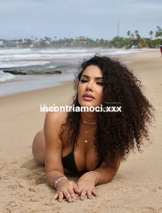 3505892085 - Calda Brasiliana Con Un Viso Dolce...