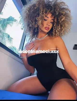 15 - Wandi Escort Matera - 3508588478