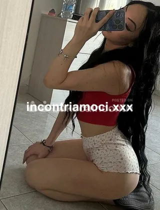 3510094116 - Lorena 19 Escort Catanzaro