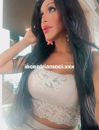 33 - Wanessa Ambrosio Trans Genova - 3518069231