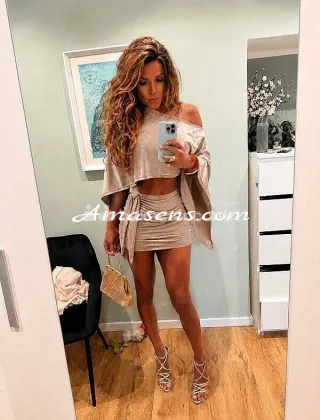 9 - Kamily Wealth Trans Trans Milano - 3711960926