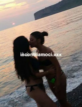 11 - Adriana Coppie Milano - 3511322164