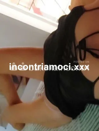 16 - Roxana Escort Genova - 3519799030