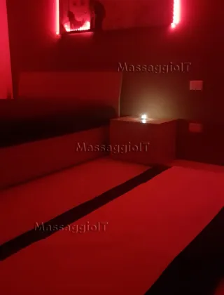 10 - Candela Massaggi Padova - 3911062343