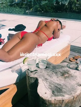 1 - . Escort Massa-Carrara - 3274199214