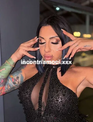 34 - Pamela Trans Caserta - 3472972770