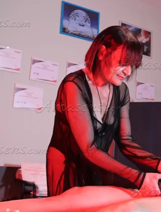 10 - Luna Massaggi Monza e della Brianza - 3334766109