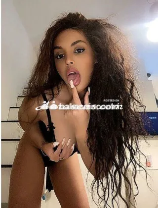 3511922801 - Camila 23 Escort Catania