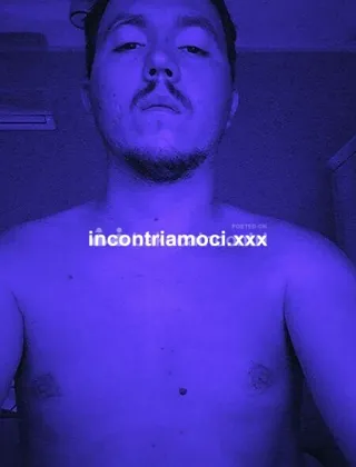 3281824903 - Alessandro 29 Milf Lecce