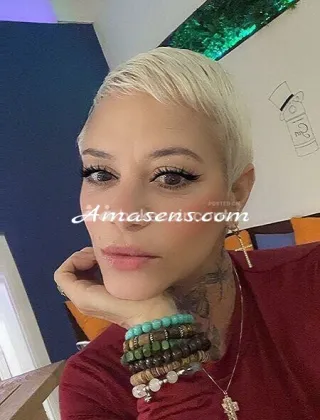 3204230910 - Milf Perversa Insaciable