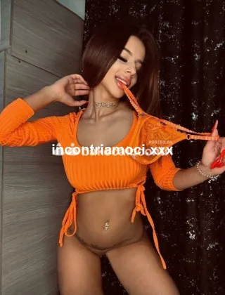 11 - Paola Escort Cosenza - 3512016001