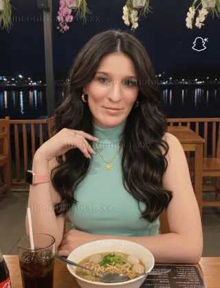 3532191805 - Andreea Ho Una Figa Streta