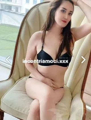 16 - Bella Succhiatrice Escort Bergamo - 3716402955