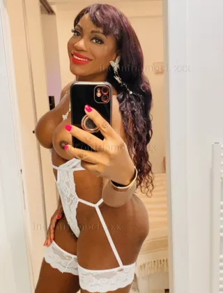 35 - Cinthya Escort Roma - 3892952316