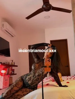 3512782609 - 💋 A Sanremo Appena Arrivata Kejsi Passionale,