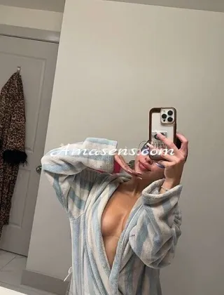 33 - Kely Escort Venezia - 3520222108