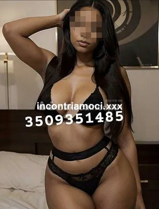 1 - Rosela Escort Trento - 3509351485